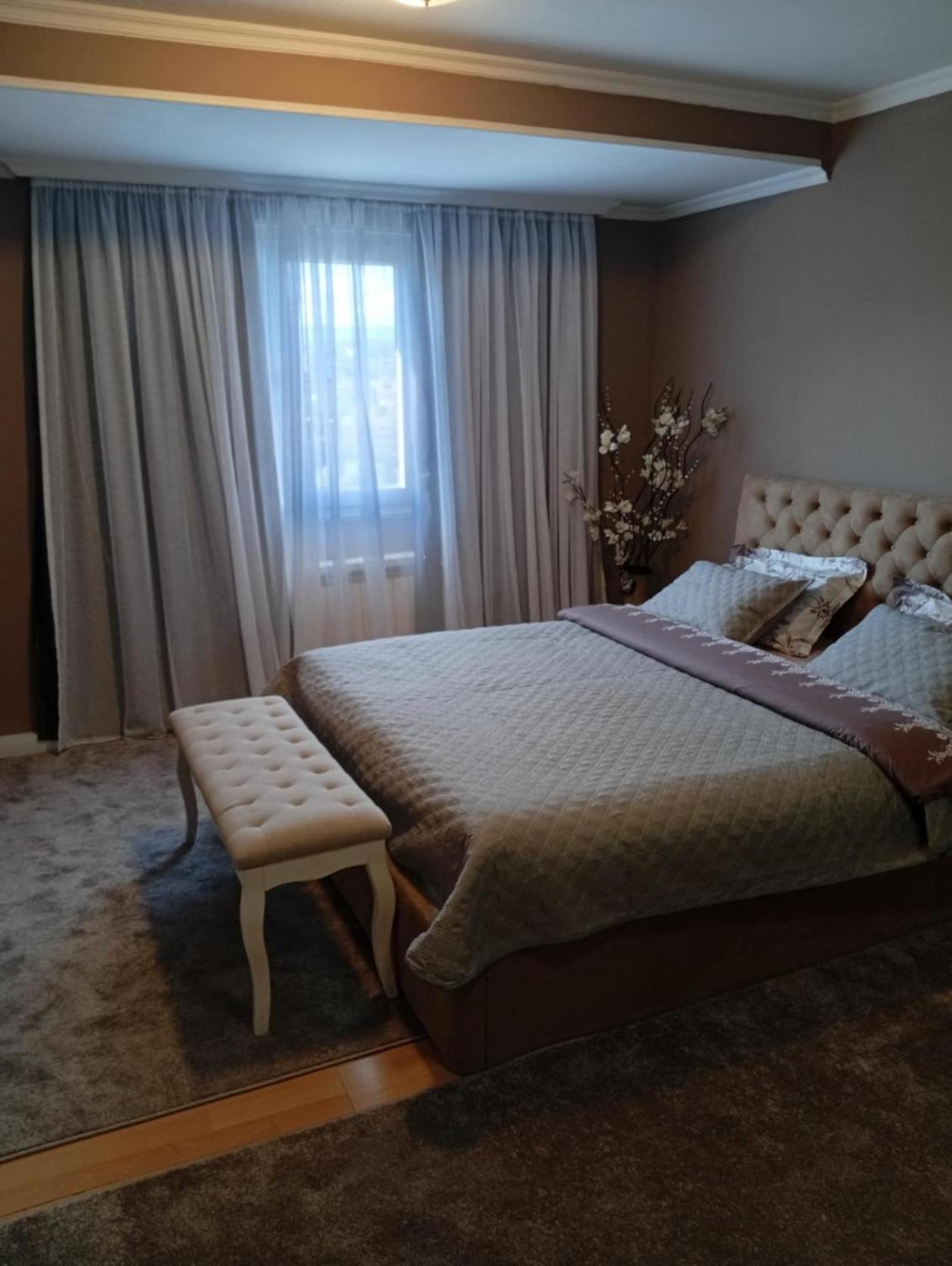 Apartment Shafi 8 Tbiliszi Kültér fotó